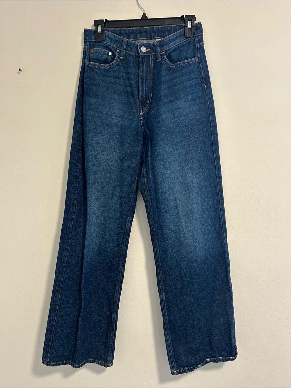 High-Rise Wide-Leg Jeans in Classic Blue Wash